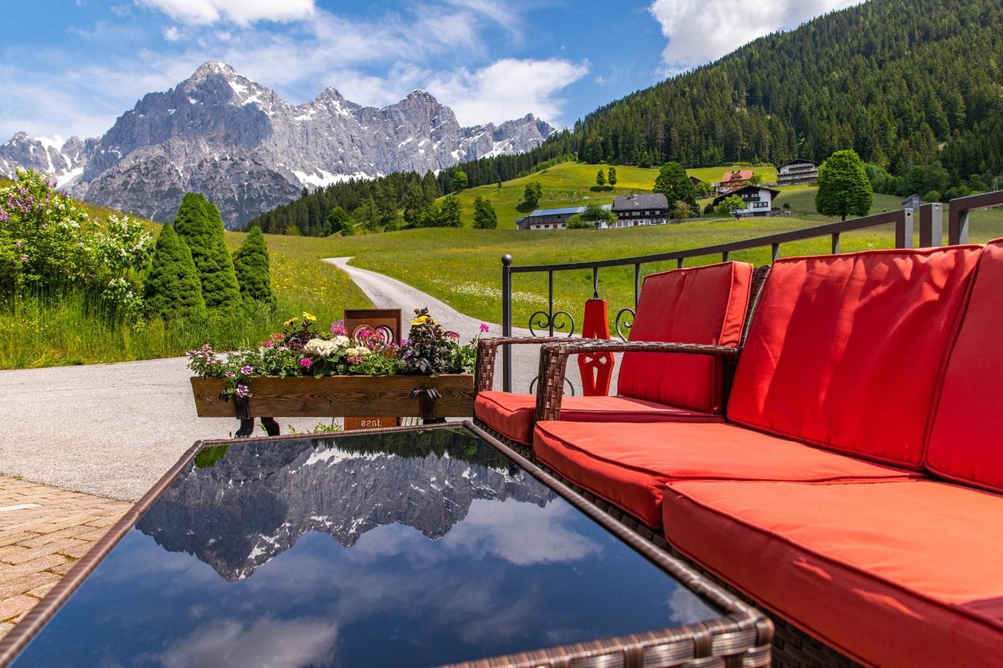Hotel Bergerhof Ramsau am Dachstein Exterior foto